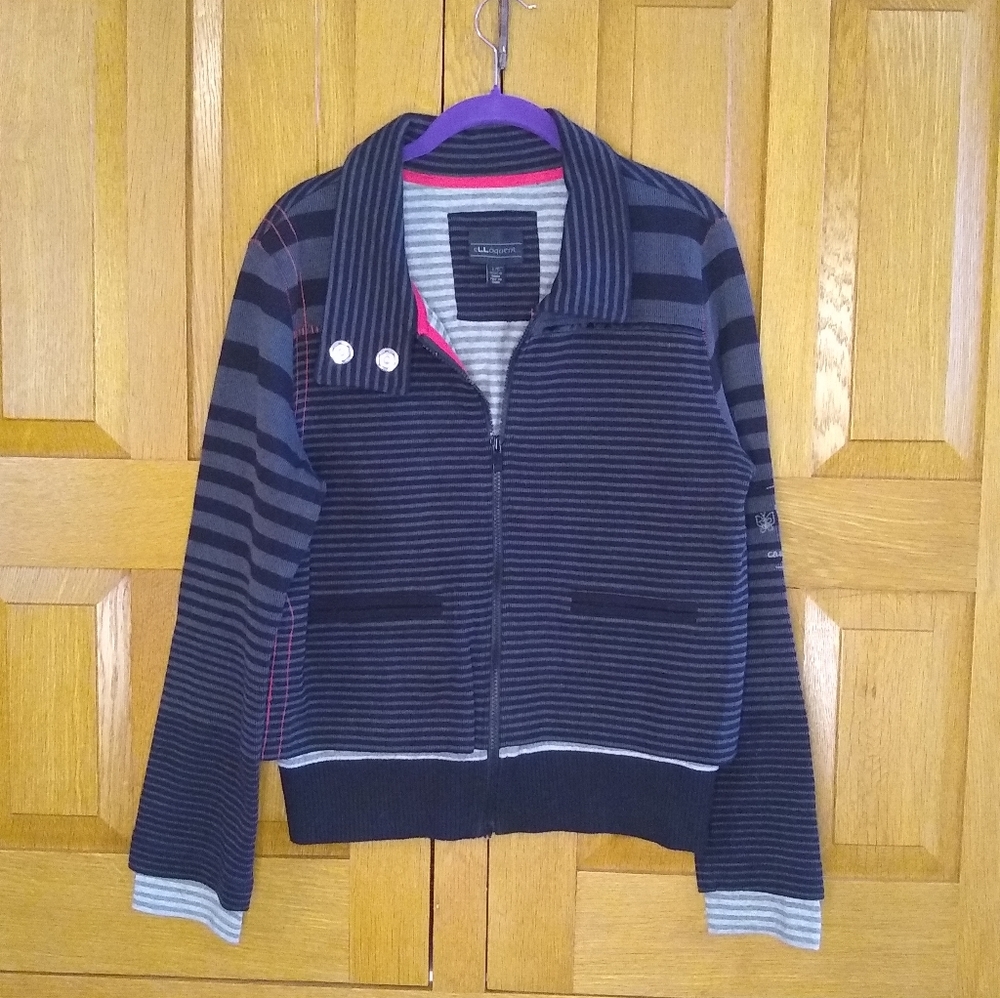 Elloquent layered gray striped zip up jack…